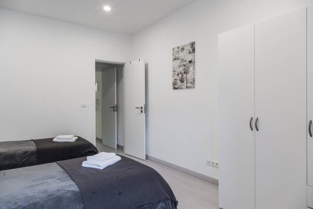 פארו Remodeled Apartment In The City Center. מראה חיצוני תמונה